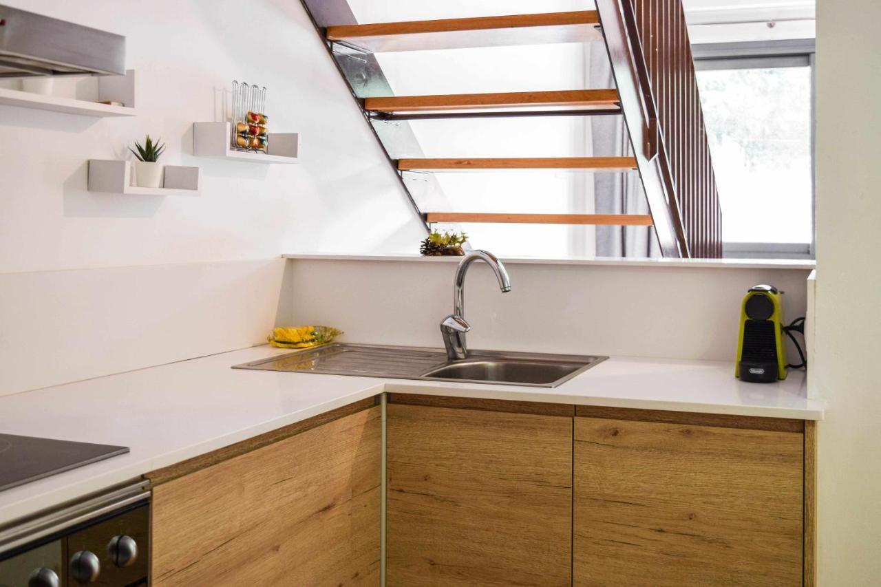 Loft Besalu Alojamiento Centrico Y Acogedor ภายนอก รูปภาพ